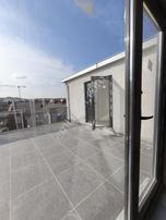 Balkan Da Naim S. Bulvarını Gören 5+1 Fırsat Dubleks