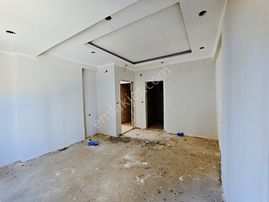 Evbul'dan Başaran Kulesi Karşısında Satılık 2+1 Ara Kat Daire