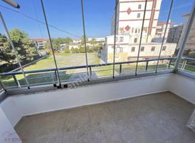 **havuzlu Site İçersinde Mutfak Ayrı Kombi Petekli 2+1 Daire..