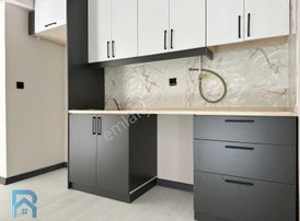 Prestijli Konum | Denize Çok Yakın Havuzlu Ve Güvenlikli Site