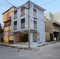 Bornova İnönü Mah De Merkezi Konumda Satılık 2+1 Dubleks Daire