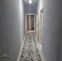 Göksu Mahallesi Safa Merve Sitesinde Geniş Ve Kullanışlı 3+1