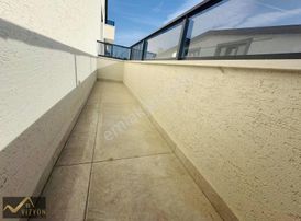 Vizyon Emlak'tan Ful Deniz Ve Köprü Manzaralı 4+1 Lüx Dublex