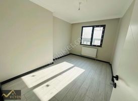 Rams City Yanı Site İçi 2+1 90 M2 Ara Kat Asansör İki Blok Lu