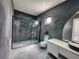 Başiskele Damlar'da Site İçi Lüks Villa