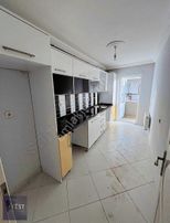 Çanakkale Cevatpaşa Eski Salı Pazarında Ara Kat Asansörlü 2+1