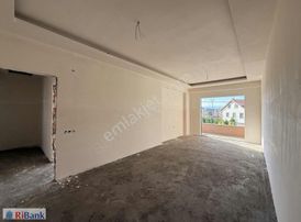 Ribanktan Merkezi Konumda Satılık 2+1 102 M2 Arakat Köşe Daire