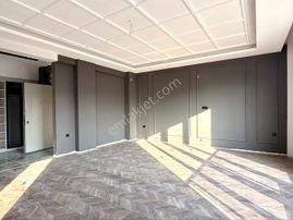 Truva//selim Dağhan’dan Site İçi Giyinme Odalı Lüks 3+1