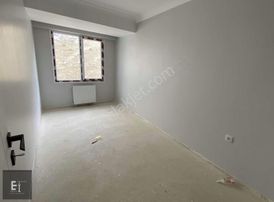 Eray Emlak'tan Satılık Arakat 3+1 120m2 Kullanışlı Daire