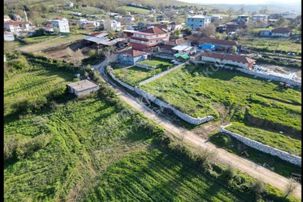 Unçukurunda Göl Manzaları Satılık Tarla