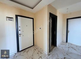 Bölge'den Kız Bakkal Civarı Site İçerisinde Kapalı Mutfak 3+1