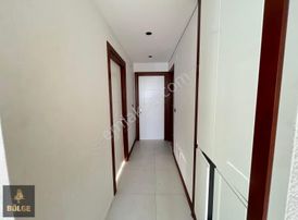 Bölge'den ~~ Ultralüx Havuzlu Güvenlikli Site İçerisinde 3+1