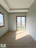 Arpaçbahşiş'te Kat Mülkiyetli 3 Cepheli Havuzlu Ara Kat 1+1