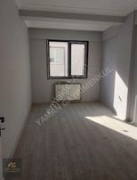 Reşatbey Mah. Ring Yolu Üzerinde Kiralık 2+1 Arakat Daire.