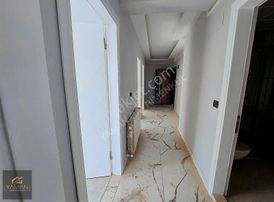 Reşatbey Mah. Ring Yolu Üzerinde Kiralık 2+1 Arakat Daire.