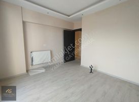 Hürriyet Mahallesi Olıva Garden Sitesinde Kiralık 2+1 Daire