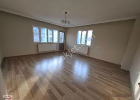 Akhisar Hürriyet Fahri Sertel Emlaktan 3+1 Kiralık Daire