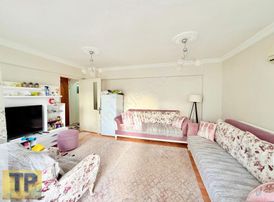 Tire Pınar Emlak Tan Satılık 2+1 Ara Kat Daire