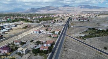 Net Emlak'tan Ana Yol Üstü Satılık Arsa