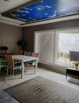 Yahşi Yakını Site İçerisinde Deniz Manzaralı Satılık Villa