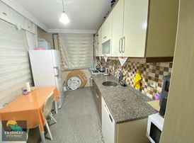 Ekşioğlu Gyd' Den Merkezi Konumda 2+1 İskanlı Giriş Kat Daire