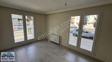 Atlas Grup Gayrimenkul'den Ali Aksu Caddesinde Satılık 2+1 Daire