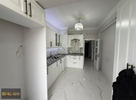 Çocuk Hastanesi Civarında Kiralık 4+1 Daire