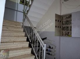 İst K. Çekmece Halkali Merk Mah Satilik Daire 2+1+110 M2 Kat 2