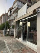 Kültürde Devren Pasta-kahve Dükkanı Cadde Yakınında