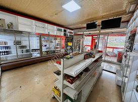 Beylikdüzünde Büyük Depolu Tekel Bayi