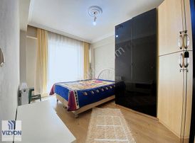 Akkumda Denize 100 Metre Açık Cephe Ara Kat Kombi Petekli 2+1