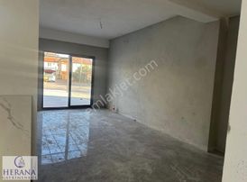 Fethiye Çamköy De Cadde Üstü Geniş Kullanımlı Kiralık Dükkan