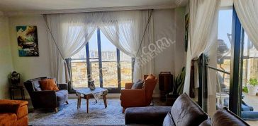 Menemen Merkezde 3+1 200 M2 Full Manzaralı Lüx Site İçinde Daire