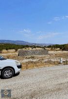 Emiralem Yaylada 250 M2 Asfalt Yola Cepheli Bahçe