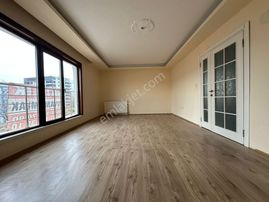 Pursaklar Mehmet Zengin Emlak'tan Yunus Emre Mah. 1.kat 3+1 Masrafsız Daire