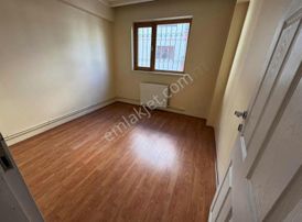 Derman'dan*ön Cephe*altı Daire*kat Konumunda