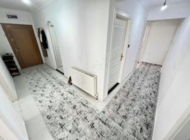 Derman'dan*3.kat*ön Cephe*asansörlü*140 M2*kök Tapu