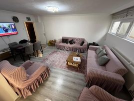 Basın Caddesi Ve Gata Yanı 3+1 Balkonlu Altında Daire Var Güney