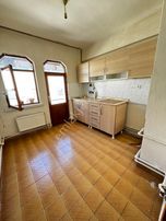 Yunus Emre Caddesi Ve Basın Caddesi Yanı 3+1 Bağımsız Geniş