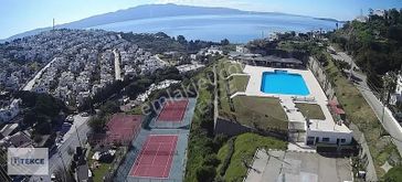 Özel Plajlı Sitede Deniz Manzaralı Müstakil Bahçeli Villa |tekce