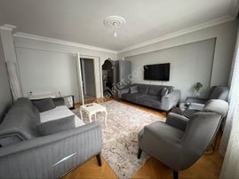 İzmir Yeşilyurt Reis Mahallesi Ara Kat Kombili 2+1 Satılık Daire