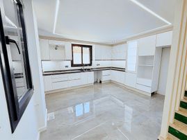 Didim'de Harika Doğa Manzaralı Havuzlu 4+1 Villa