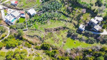 Ertuğrul'dan 1345 M2 Tek Tapu Müstakil Arazi