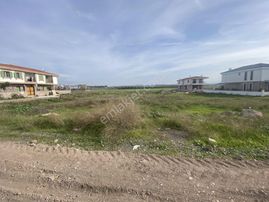 Ayvalık Kucukkoy De Satılık 303 Metre Kare Arsa.