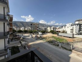 Ertuğruldan Merkezi Konumda İskanlı 1+1 Daire