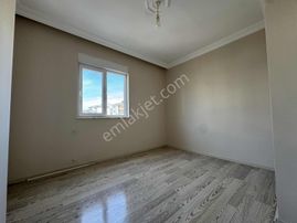 Aktoprak Mahallesi 2+1 Ara Kat Acill Satılık Daire