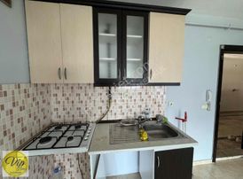 Vip Line Gayrimenkul Den Kiralık 1+1 Boş Daire