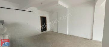 Altındağ Karapürçekte Satılık 80 M² Dükkan