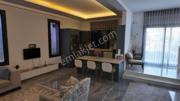 Orhangazi Mah. 3+1 Yerden Isıtmalı Harika Konum Villa