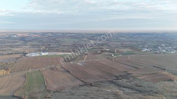 Kırklareli Merkez Asilbeyli Köyünde 12.189 M2 Satılık Arsa